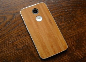 [IFA 2014] Motorola Moto X – drewniana, czy skórzana?