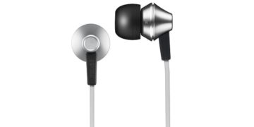 EC MIC PRO – aluminiowe słuchawki firmy Maxell