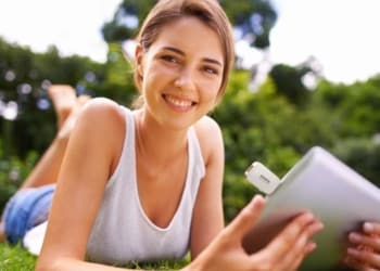 ADATA i-Memory UE710 – hybrydowy pendrive dla iPhone’a i iPada