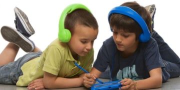 ART AP-T01 – niezniszczalne słuchawki dla dzieci