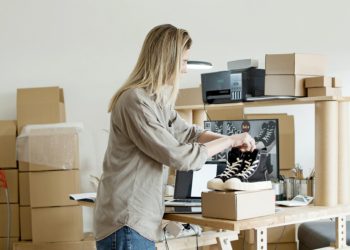 Jak otworzyć sklep internetowy?